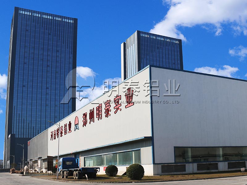 半掛車(chē)罐車(chē)用鋁板合金有哪些?5系合金鋁板任君選擇